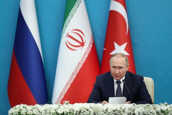 ‘Gangster’ Putin ‘is the first terrorist in world’ to ‘turn nuclear power plant into a battlefield’ – London Business News | Londonlovesbusiness.com ‘Gangster’ Putin ‘is the first terrorist in world’ to ‘turn nuclear power plant into a battlefield’ – London Business News | Londonlovesbusiness.com