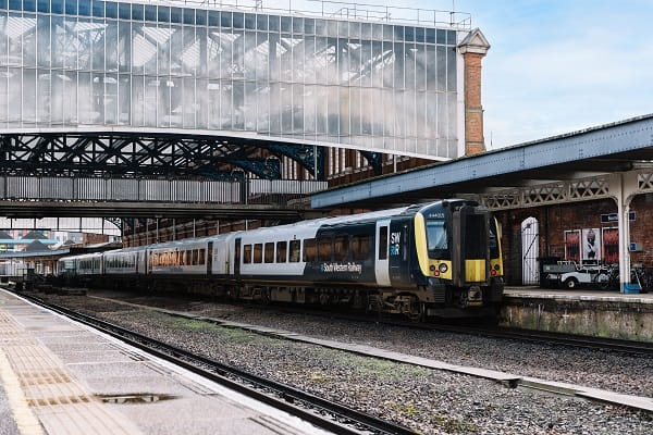 South Western Railway warns there will be ‘severe disruption across the network, with large parts of the railway closed entirely’ – London Business News | Londonlovesbusiness.com