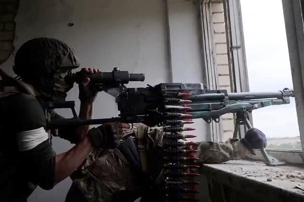 Around 2,000 troops from a whole ‘regiment of the Donetsk People’s Republic’ and ‘Russian paratroopers’ have ‘run away from battle’ – London Business News | Londonlovesbusiness.com Around 2,000 troops from a whole ‘regiment of the Donetsk People’s Republic’ and ‘Russian paratroopers’ have ‘run away from battle’ – London Business News | Londonlovesbusiness.com