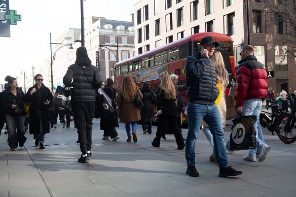 Sadiq Khan is moving forward with bold proposals for regeneration of Oxford Street - London Business News | Londonlovesbusiness.com