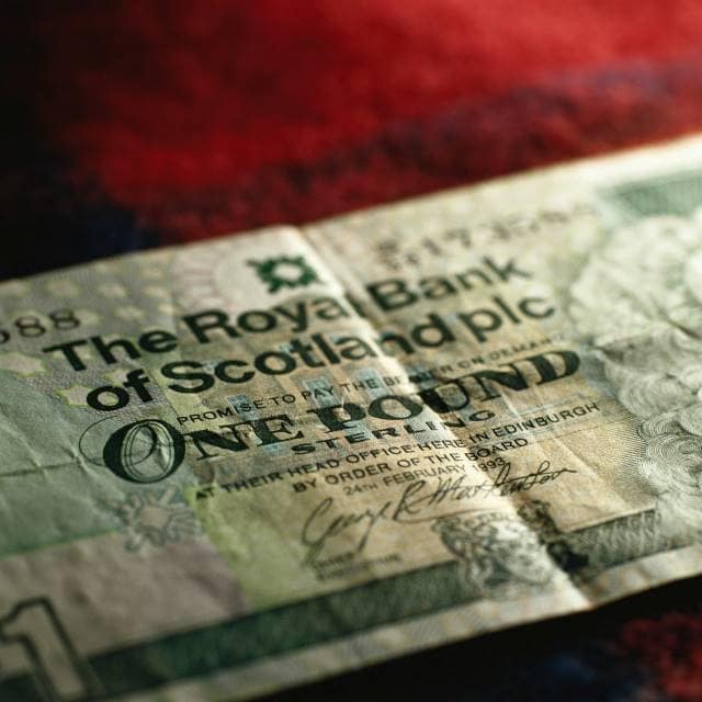 Scottish German Note Survey suggests a third of English people think Scottish notes are fake ...