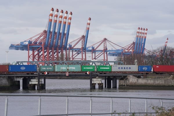 How UK manufacturers can build supply chain resilience in uncertain times