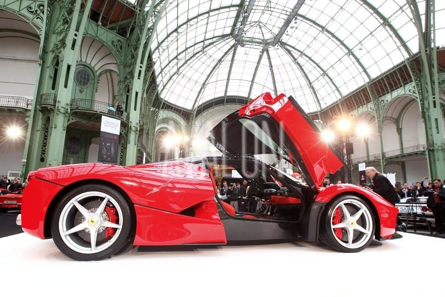 Ferrari halts exports to Middle East - London Business News | Londonlovesbusiness.com