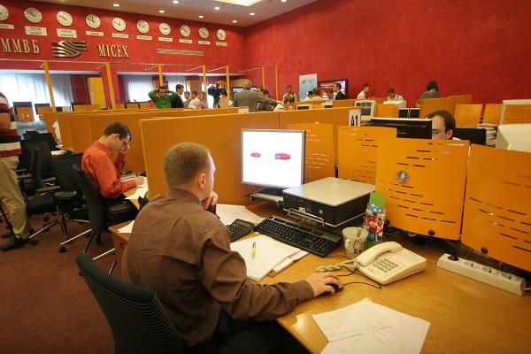 There’s ‘no light at the end of the tunnel’ as Russian stock market crashes