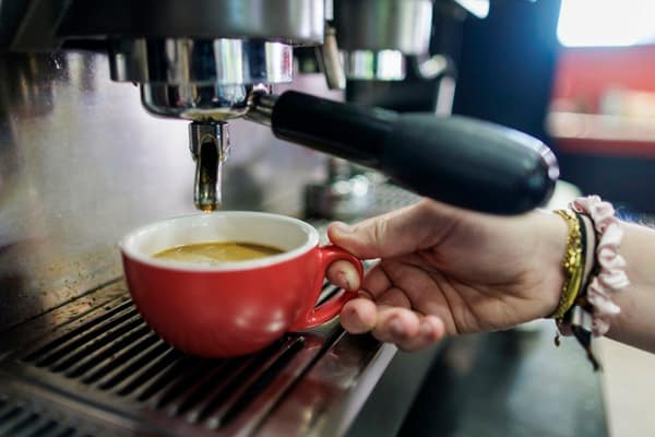 Renting equipment for your cafe and UK taxation rules - London Business News | Londonlovesbusiness.com