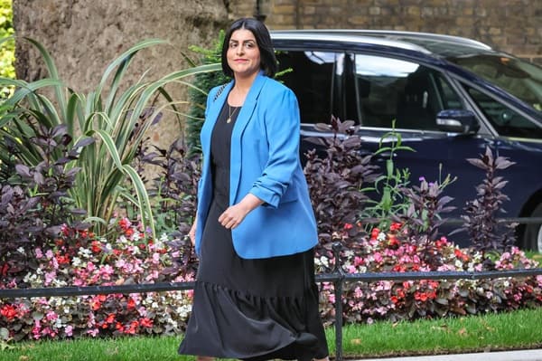 Home Office to ban visas for countries refusing to accept migrants deportations