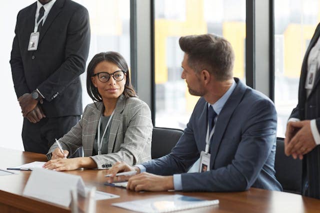 Coordinated Acquisition vs Uncontrolled Scaling | Zinelio Corp. - London Business News | Londonlovesbusiness.com