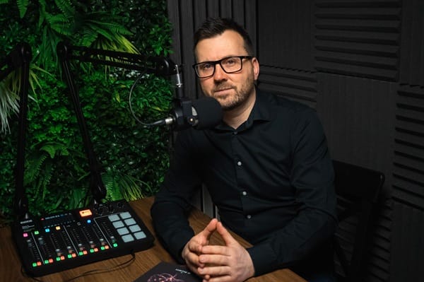 The future of customer experience: Will AI enhance or replace human connection?
