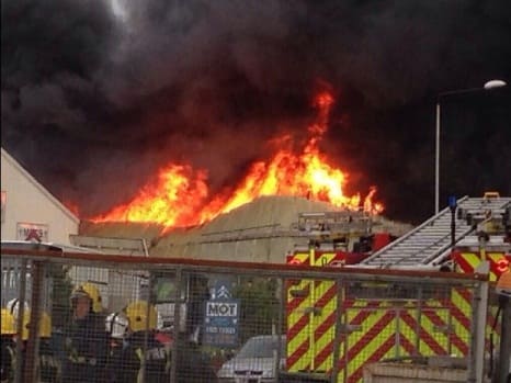 Fire Erith image twitter Chris Hawkswell