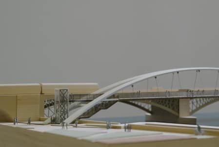 Diamond Jubilee Bridge four