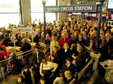 Overcrowding Oxford Circus