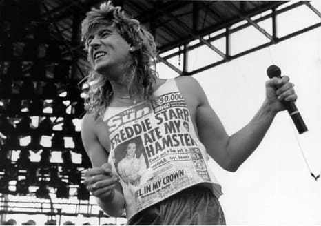 Def Leopard wore a 'Freddie Star ate my Hamster' top in a concert in the 1980s