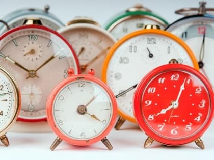 Clocks - How to kill your daily deadtime