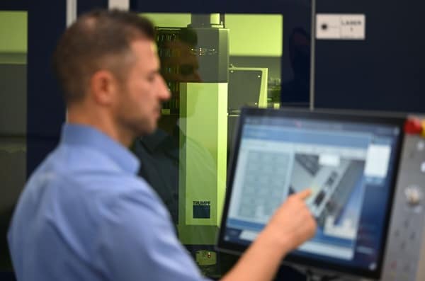 How businesses choose the right cutting method for high-tolerance materials? - London Business News | Londonlovesbusiness.com