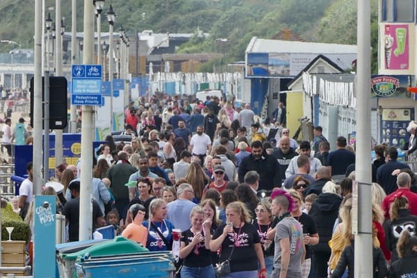 ‘Bournemouth’s tourist trade is at risk’ thanks to the government as hotels given to asylum seekers – London Business News | Londonlovesbusiness.com