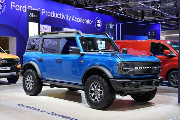 Ford Bronco 2025: The ultimate off-road SUV for adventure seekers in the Middle East - London Business News | Londonlovesbusiness.com