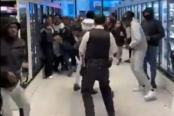 Met Police claim to have a 'clear plan in place' after teenagers rampaged through London - London Business News | Londonlovesbusiness.com