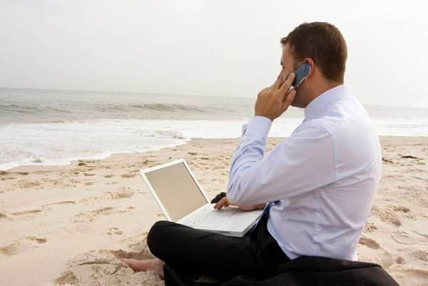TECHNOLOGY – Wireless mobile, internet access