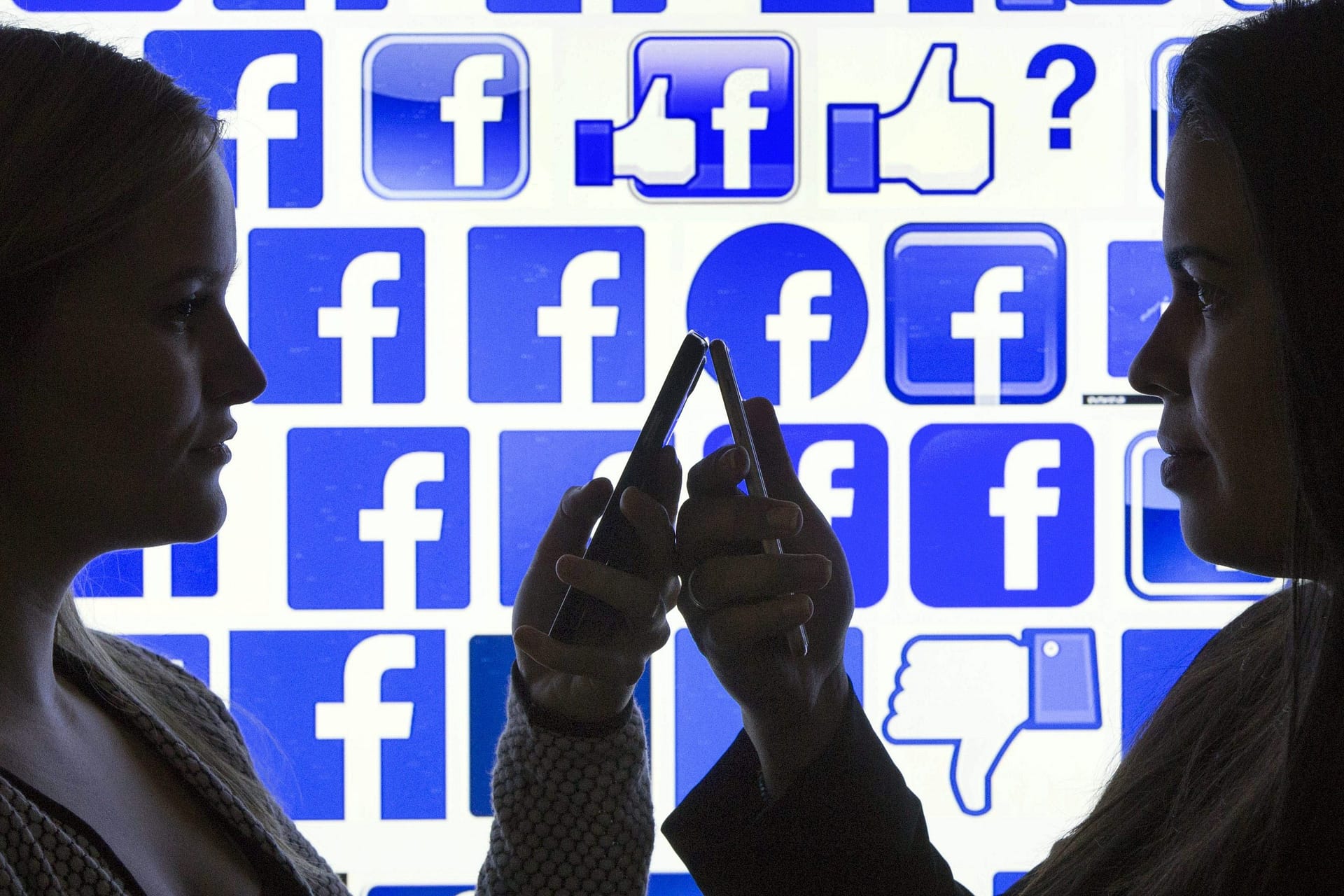 Facebook\’s User Base Skyrockets 430% Over the Past Ten Years