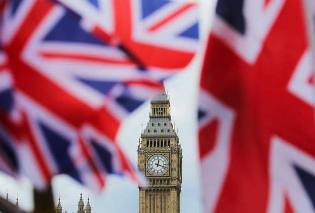 First shale gas produced at English fracking site