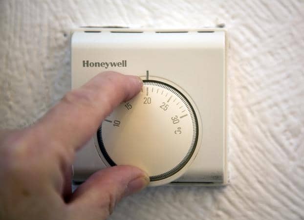 Economy Energy ceases trading