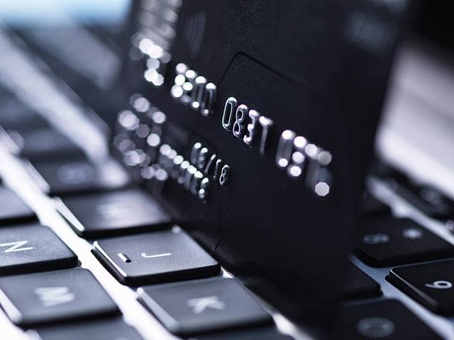 Major Bank Accounts Down Online: RBS, NatWest, Lloyds, and Halifax Hit by System Outage