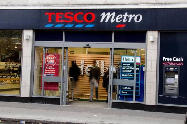 Tesco Introduces Delivery Robots for Seamless Customer Service