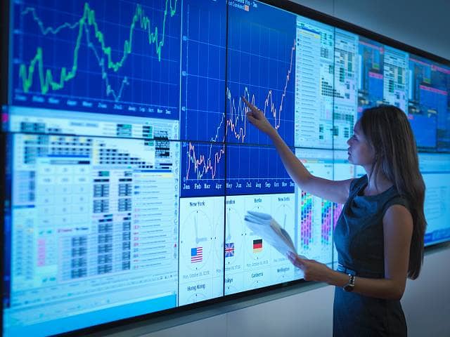 Oil prices soar after Saudi oil facility attacked