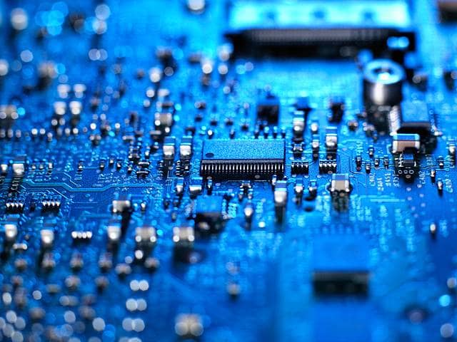 COVID‑19 Hits UK Tech Startups: Confidence Plummets