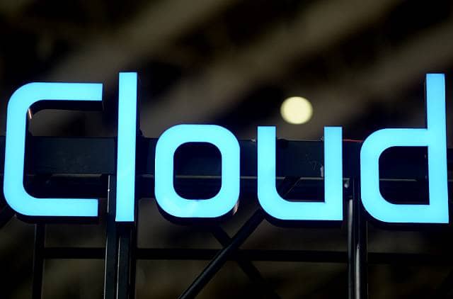 Create Your Hybrid Cloud in Minutes with Our New Self‑Service Portal