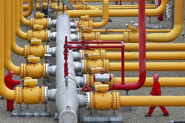 Oil Prices Surge while Supply Stalls