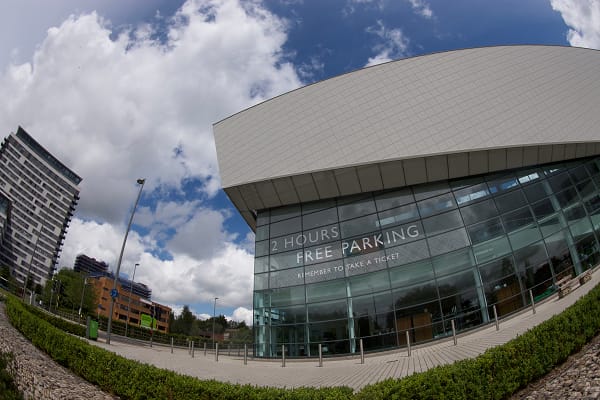 John Lewis plumets into the red amid higher NIC and packaging tax - London Business News | Londonlovesbusiness.com