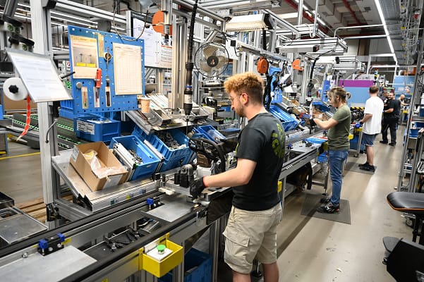 Manufacturing Sector Struggles Through Persistent Downturn