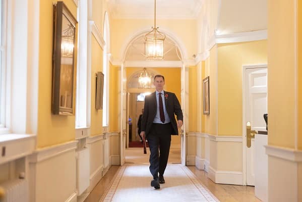 Tax Hurdles Stifle Innovation: How Government Policies Thwart Business Growth