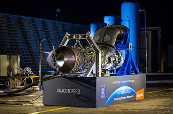 Rolls‑Royce & easyJet Launch World‑First Hydrogen Fuel Test in Aircraft Engines, Pushing Aviation Toward the Future Rolls‑Royce & easyJet Launch World‑First Hydrogen Fuel Test in Aircraft Engines, Pushing Aviation Toward the Future