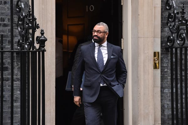 Salary Threshold Rise Sparks Concerns About Government\’s Net Migration Strategy