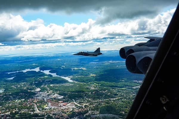 NATO fighter jets scrambled as Russia launched a ‘massive’ missile and drone attack on Ukraine – London Business News | Londonlovesbusiness.com