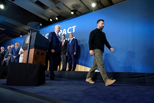 Biden Amid Ongoing Russia‑Ukraine and Middle East Crises Boosts Gold Sales