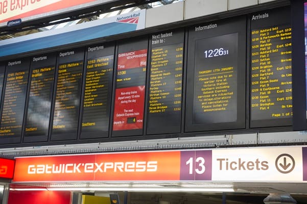 Businesses lose nearly 820 million a year due to train delays and cancellations - London Business News | Londonlovesbusiness.com