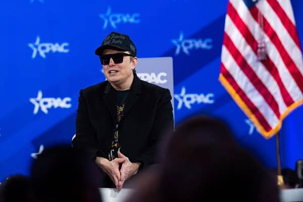 Trump issues a deportation threat to Elon Musk – London Business News | Londonlovesbusiness.com