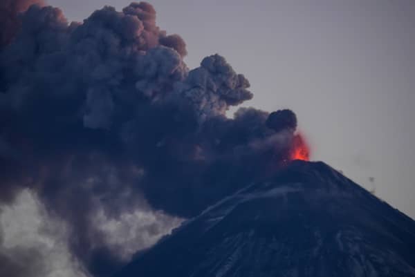 Russian Volcano Roars, Erupting Hot Lava and Explosions After 8.8 Megaquake