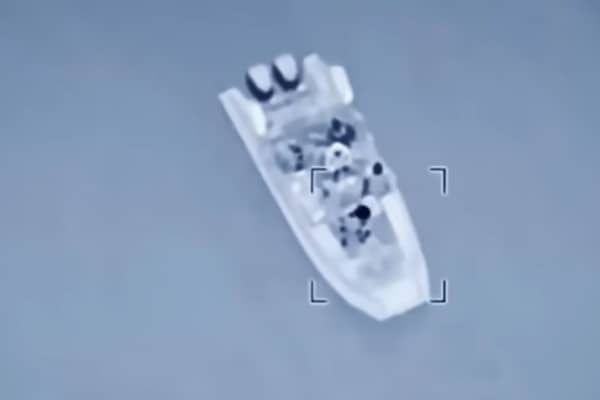 Ukrainian Laser Missile Kills Russian Boat in Black Sea – Moment Captured