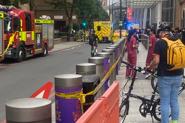 London hospital evacuated amid a 'dangerous chemical spill' - London Business News | Londonlovesbusiness.com