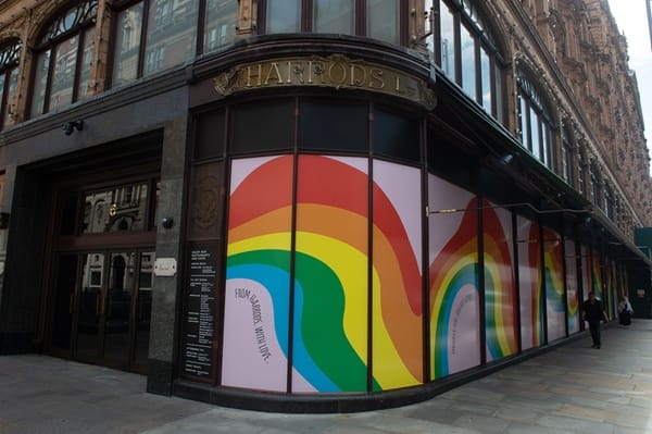 Transforming brand identity with vinyl wrapping services – London Business News | Londonlovesbusiness.com