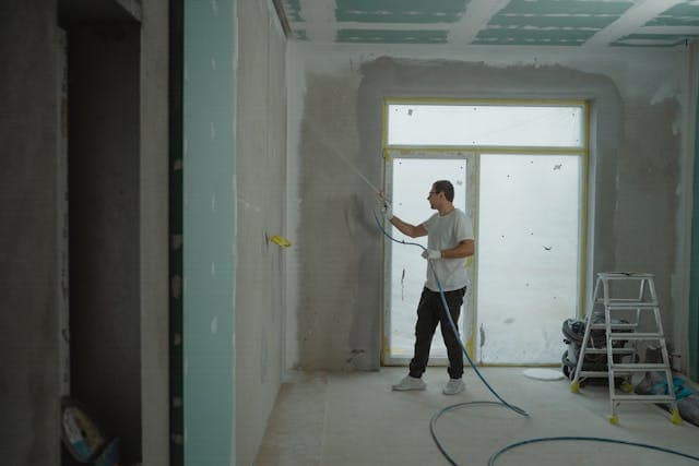 Why professional decorators are increasingly turning to spray application - London Business News | Londonlovesbusiness.com