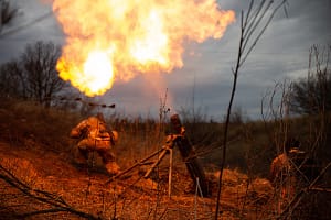 Russian War on Ukraine: Mortar Crew Outside Bakhmut