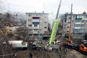 Russian UAV hits residential building in Sumy
