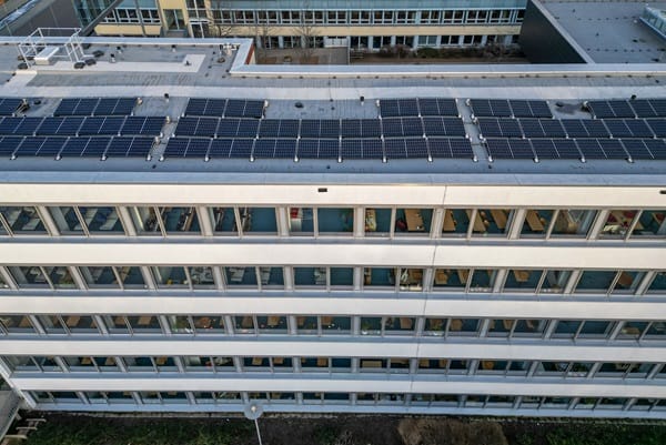 More solar systems on municipal roofs