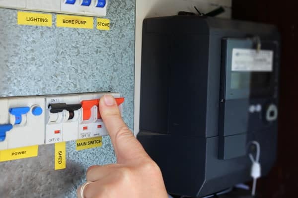 Essential tips for electrical control panel care – London Business News | Londonlovesbusiness.com