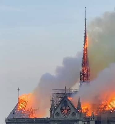 NotreDame spire1